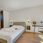 Artful Loft Retreat - Terrace, Parking - Happy * Juan-les-Pins