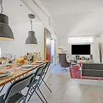 Artful Loft Retreat - Terrace, Parking - Happy Juan-les-Pins
