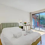 Villa Artful Loft Retreat - Terrace, Parking - Happy Juan-les-Pins