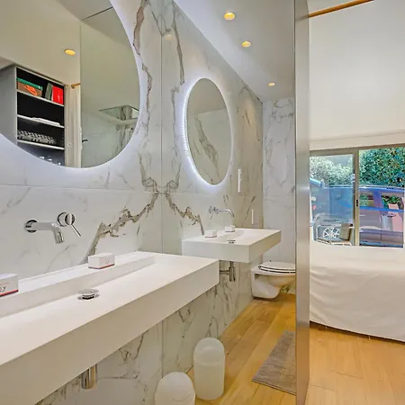Artful Loft Retreat - Terrace, Parking - Happy Villa Juan-les-Pins