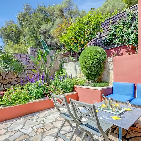 Antibes Loft Retreat - Happy 아파트 *