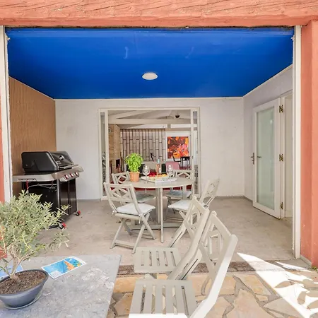Artful Loft Retreat - Terrace, Parking - Happy Villa Juan-les-Pins