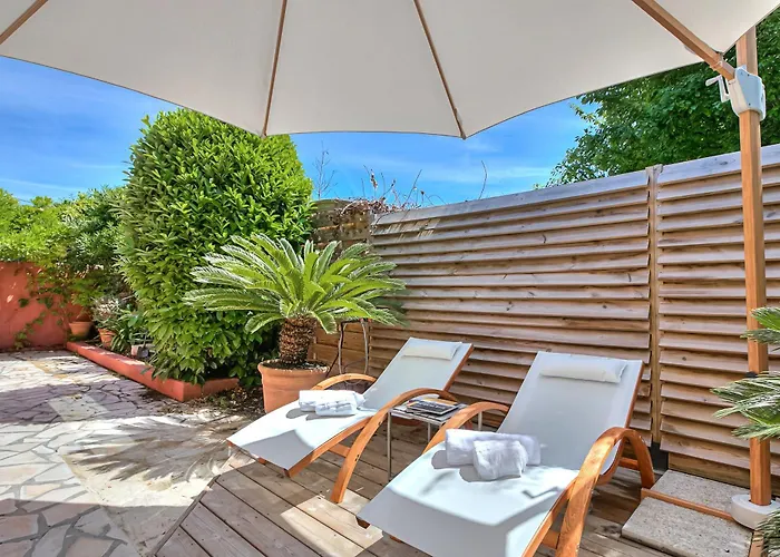 Antibes Loft Retreat - Happy *