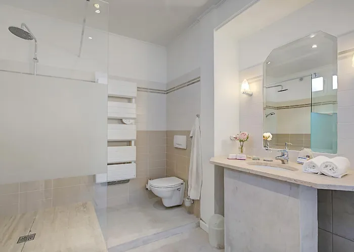 Apartment Antibes Loft Retreat - Happy